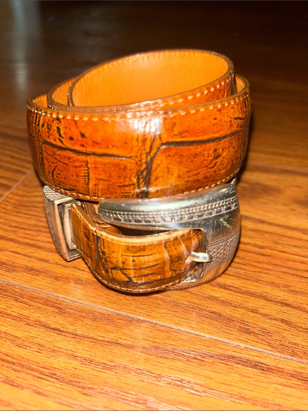 Vintage 1993 Onyx by Brighton Crocodile-Embossed Brown Leather Belt Size 38